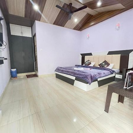 Oak Wood Homestay Banikhet دالهوزي المظهر الخارجي الصورة